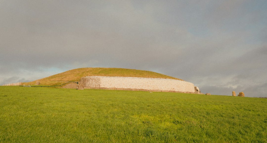 Scythian Smoke Pits and Native Ceremonial Pipes: An Ancient Parallel